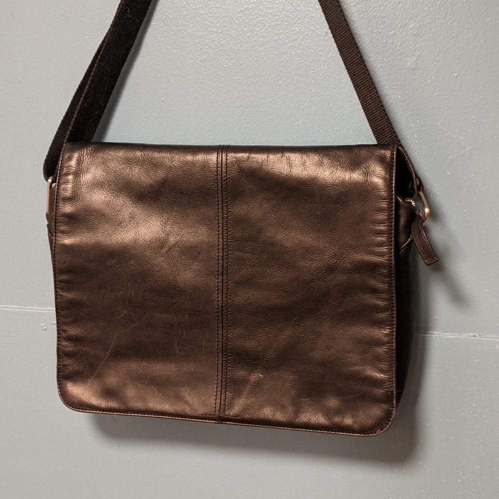 Leather shoulder bag laptop up to 15 inches